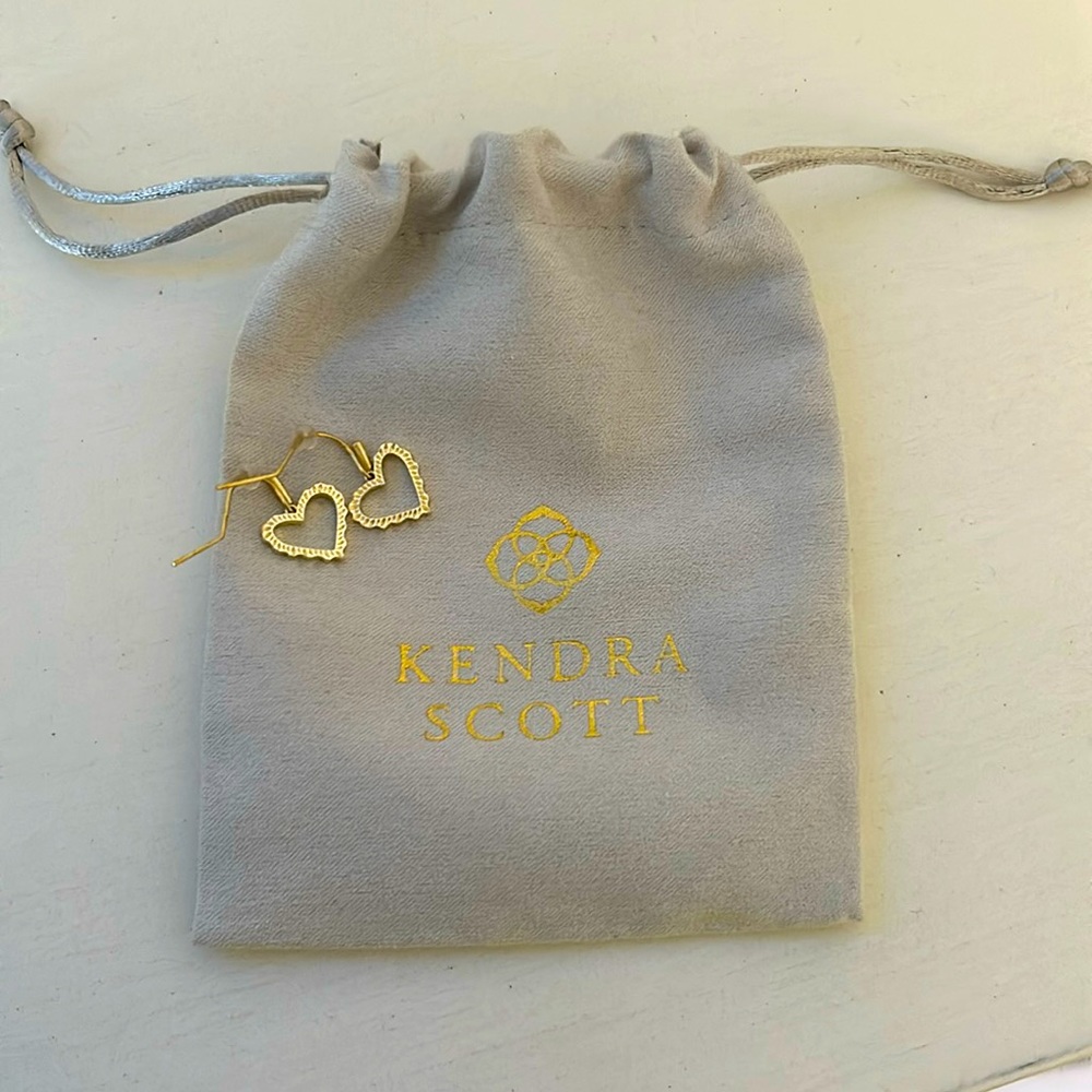 Kendra Scott gold heart earrings